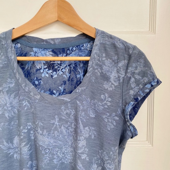ANTHROPOLOGIE "PILCRO"- Scoop Neck T-Shirt - Picture 6 of 15